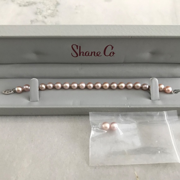 Pink Freshwater Pearl Bracelet - Picture 4 of 4